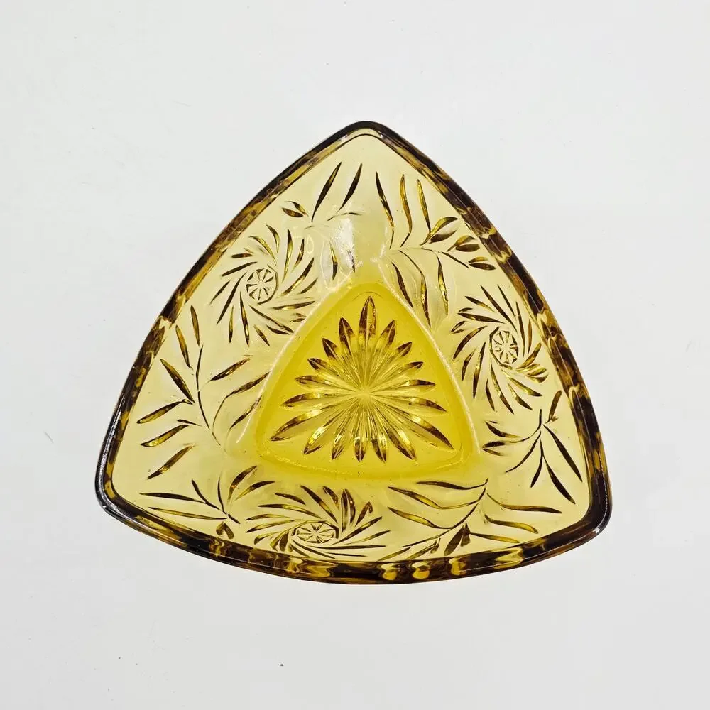 Amber Ashtray Hazel Atlas Pinwheel Design Triangle Dish Mid-Century VTG 6 3/4'